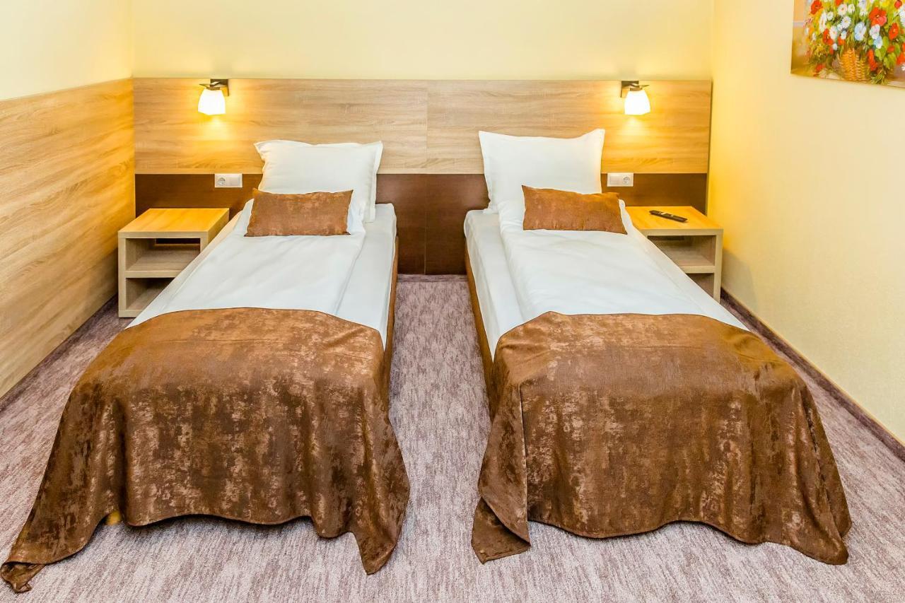 Hotel Casa Baimareana à Baia Mare Extérieur photo