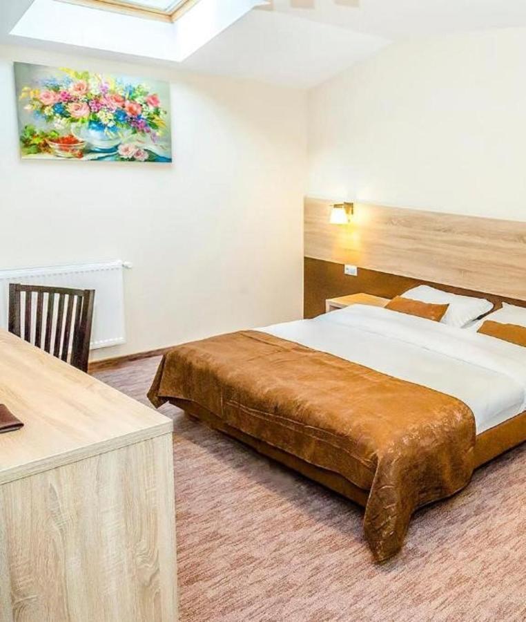 Hotel Casa Baimareana à Baia Mare Extérieur photo